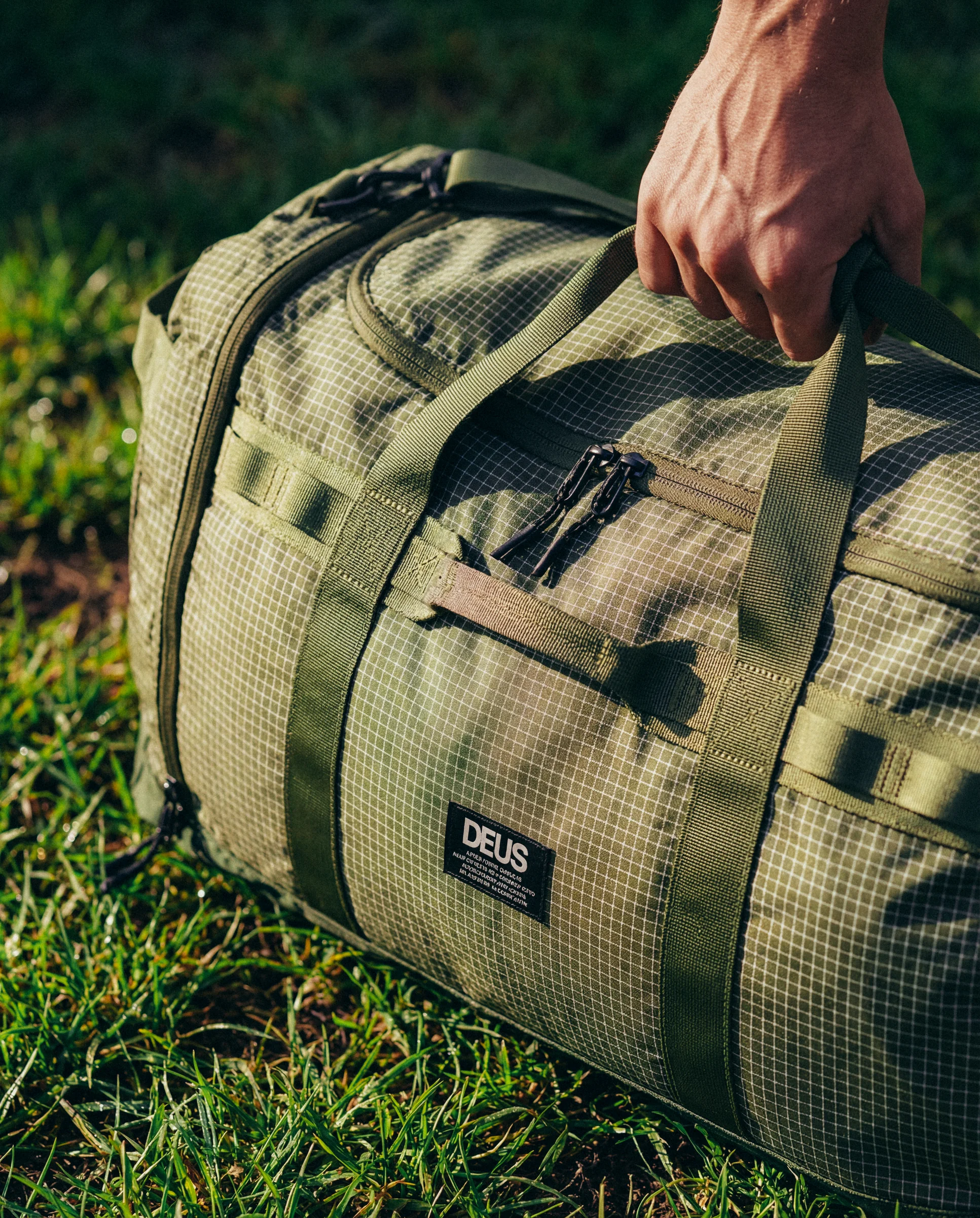 NHBD×OBEY / Deus Bag